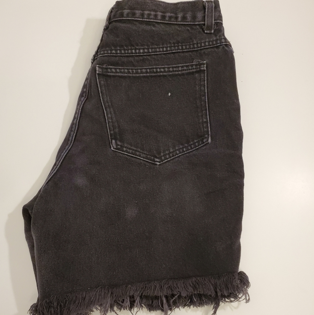 Vintage 90's NY Line Black Denim Distressed Shorts - Picture 9 of 10
